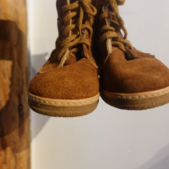 Vintage Leather Suede Town & Country Tan Ankle Boots Lace Up 7.5 Women's Booties - Picture 14 of 14